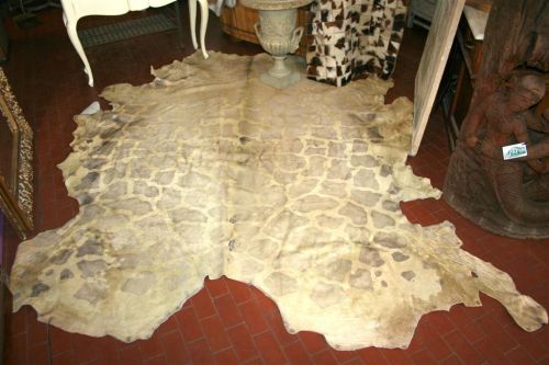 2129 - tappeto vacchetta stampato giraffa.jpg